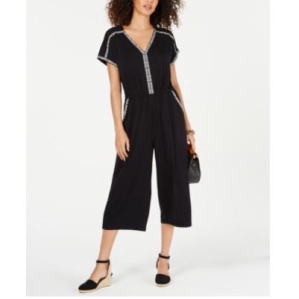 🦋🎯 STYLE & CO Black Embroidered V-Neck Jumpsuit NWT L